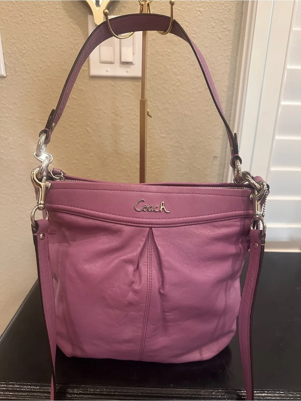 Coach shoulder bag